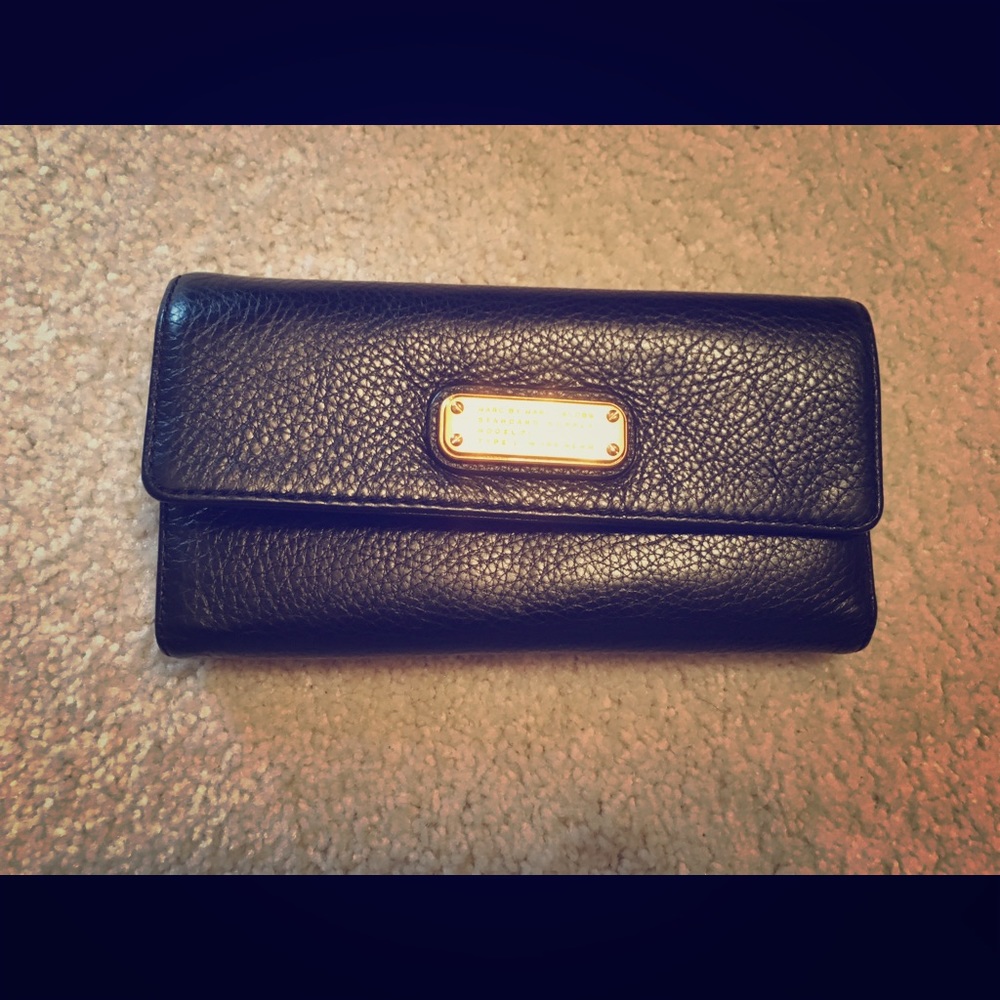 Marc Jacobs leather wallet